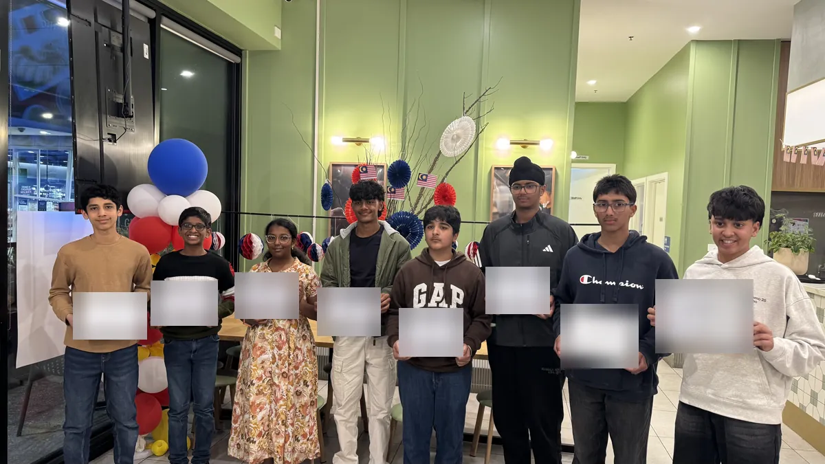 Aspire students celebrating at the 2026 Selective Entry dinner